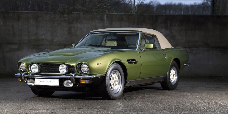  Aston Martin V8 Volante (Series I) 1978 года  (UK) (фото 15 из 30)